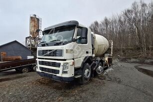 камион-мешалка Volvo FM 400 *8x4 *INTERMIX 10m3 *MANUAL