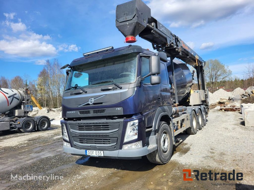 کامیون میکسر بتن Stetter  روی شاسی Volvo FM 8X4