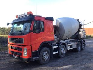 camion malaxeur Volvo FM380