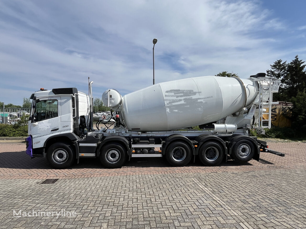 Volvo FMX 500, 10x4, mixer kamion s mješalicom za beton