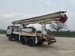 Astra BM 304F/2 concrete pump