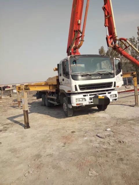 Putzmeister M38 on chassis Isuzu concrete pump - Machineryline