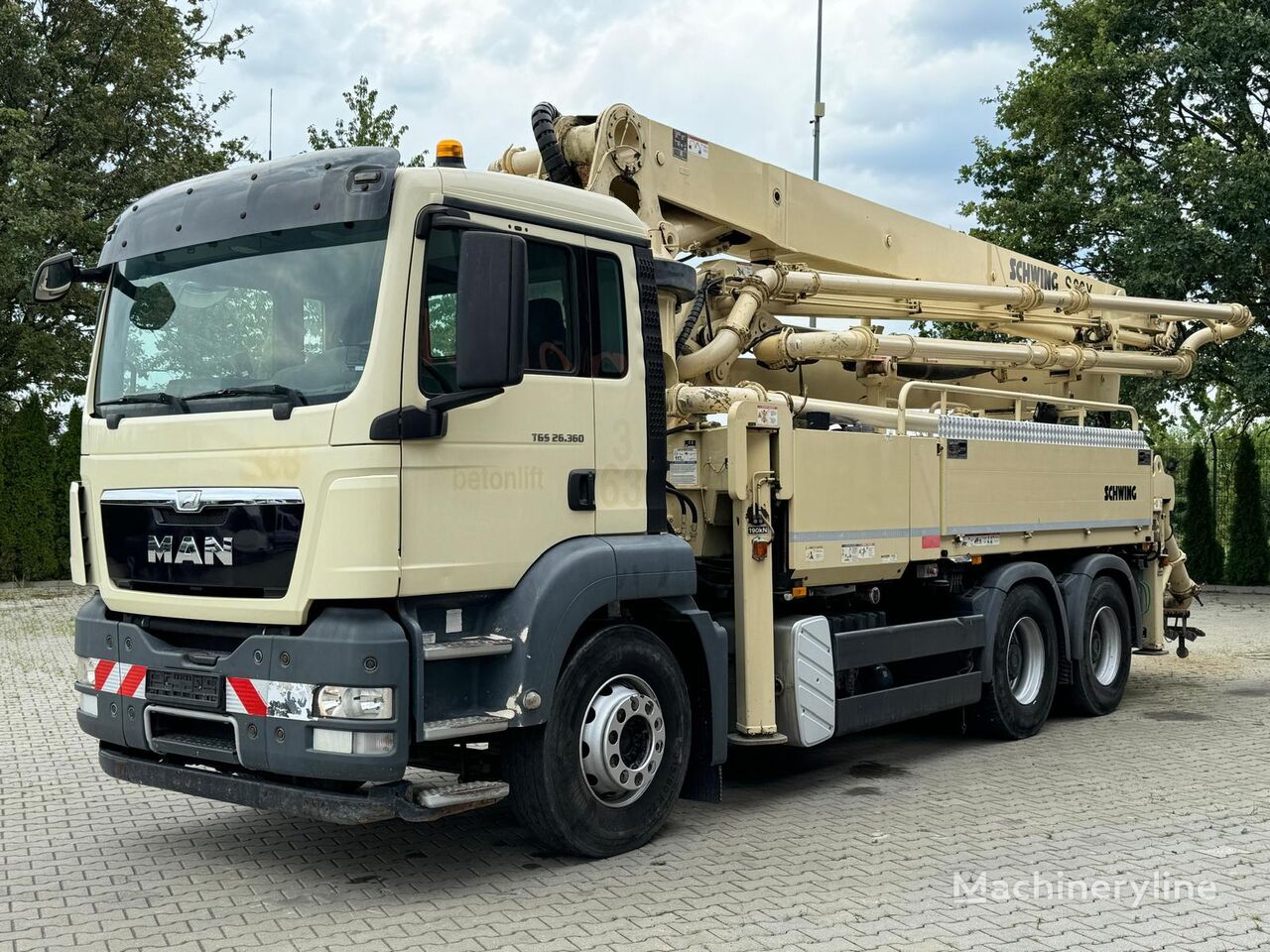 пумпа за бетон Schwing  S36X  на шасија MAN TGS 26.360 6x4 EURO5 POMPA DO BETONU SCHWING S36X