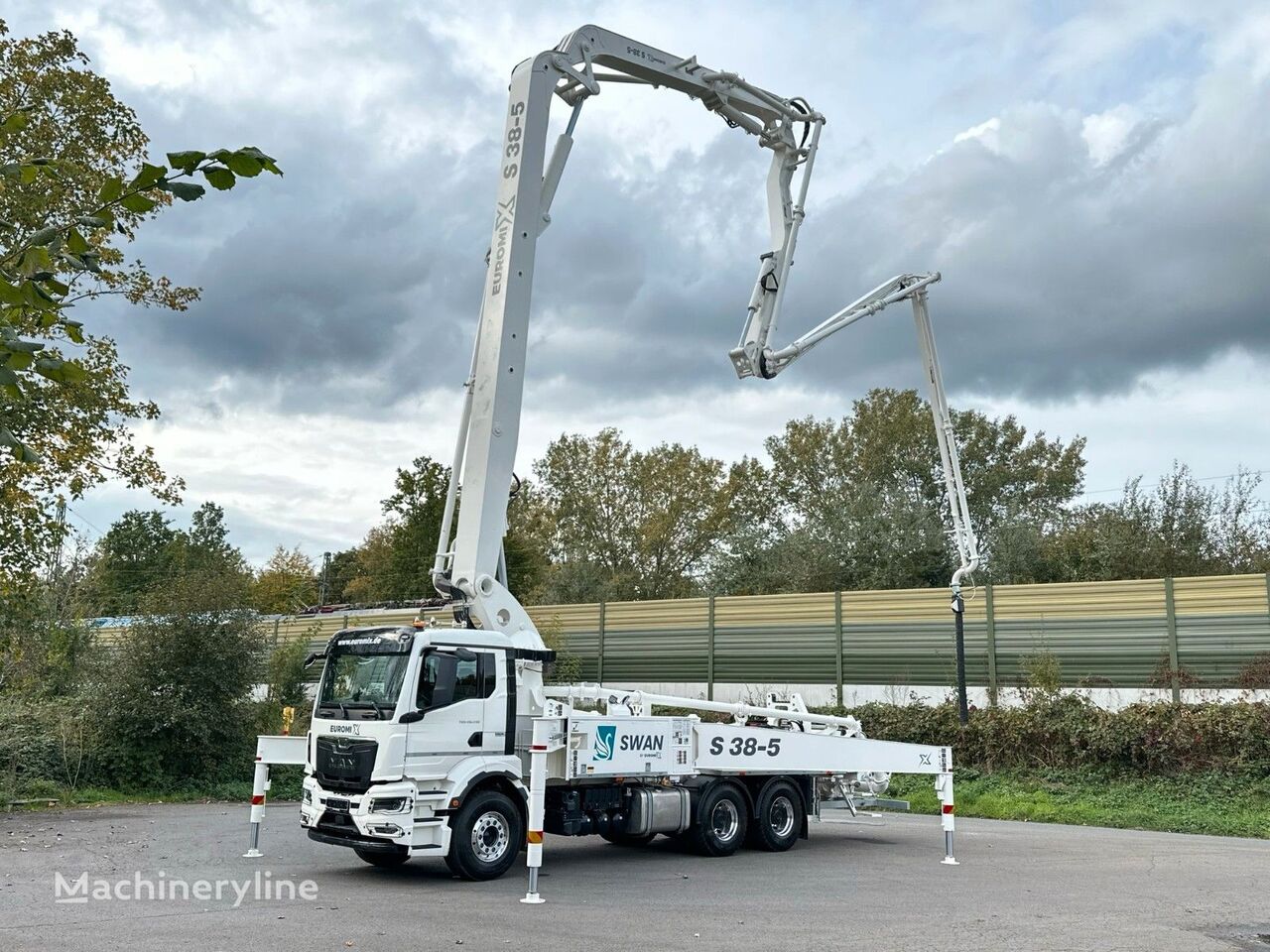 new Euromix MTP SWAN TSP 38-5 160RZ  on chassis MAN TGS 26.510 concrete pump