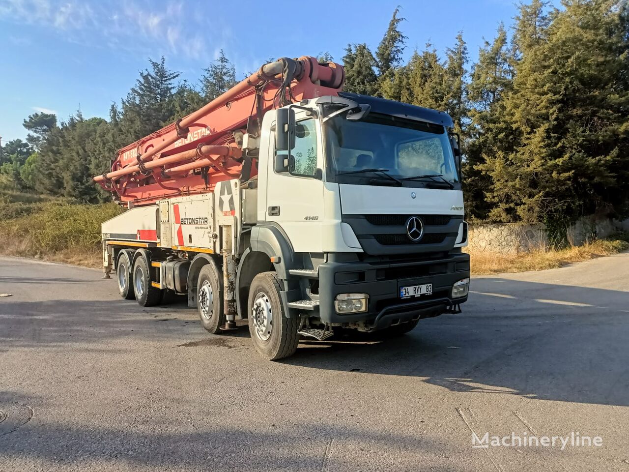 콘크리트 펌프카 섀시 Mercedes-Benz 2012의 Betonstar 2017