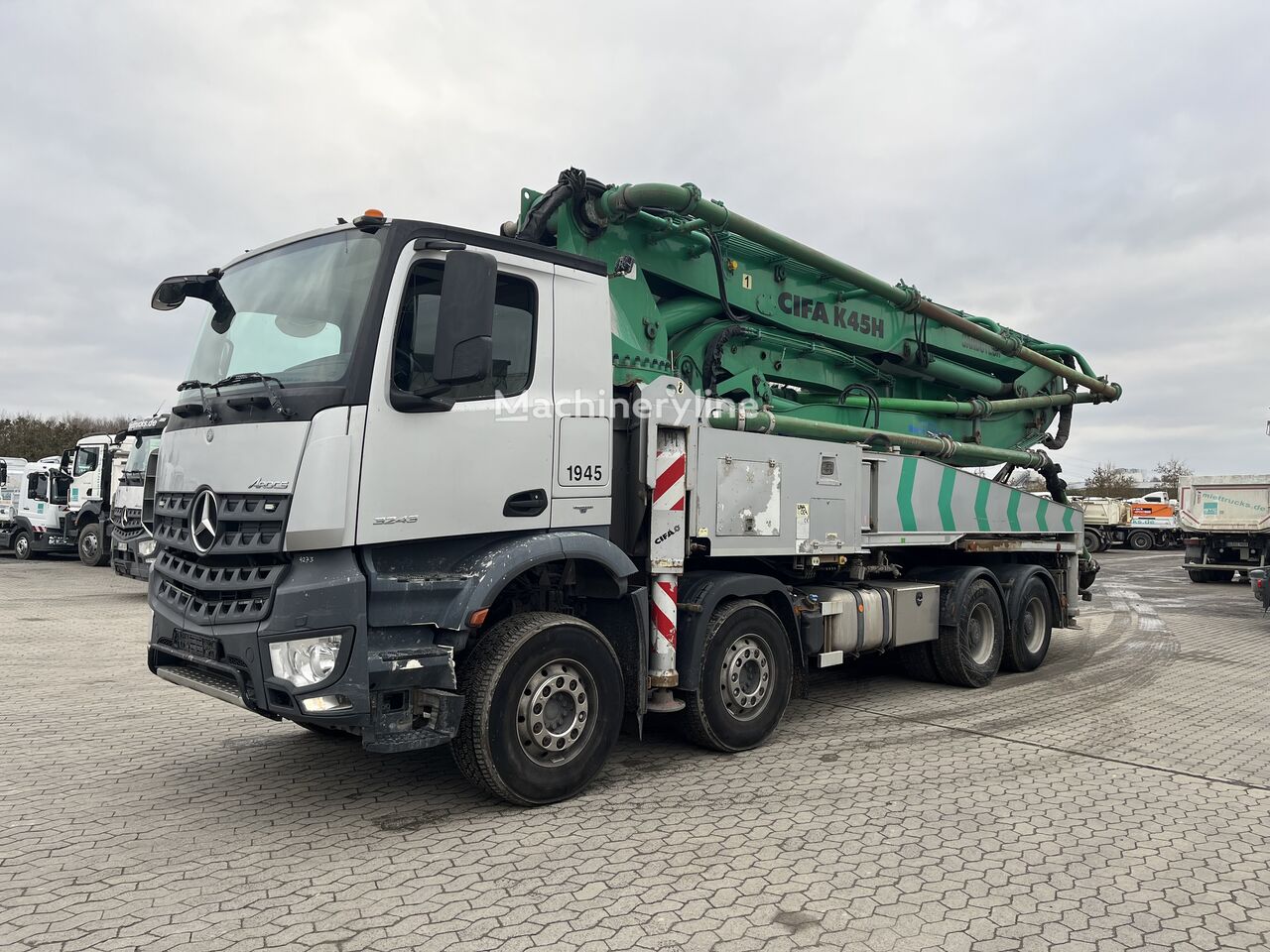 Mercedes-Benz 3543  şaside Cifa K45H-HP1608  beton pompası - Machineryline
