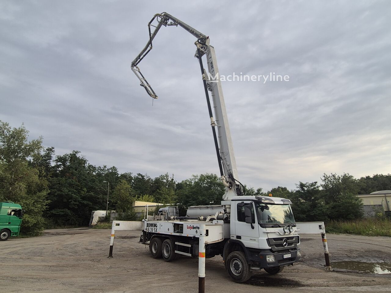 Автобетононасос Schwing KVM 39 SX  на шасси Mercedes-Benz ACTROS 2636 mp3 6x4 Schwing 39m pump 2012model - Machineryline