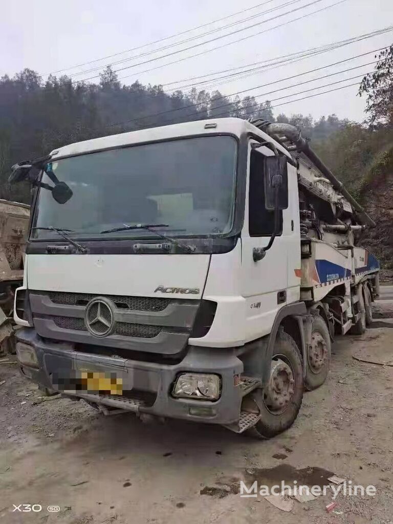 пумпа за бетон Zoomlion ZLJ5418THB  на шасија Mercedes-Benz Actros