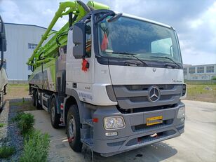 bomba de betão Zoomlion 63X-7RZ-4 AXLE 63X-7RZ-4 AXLE  zoomlion pump 63m zoomlion pump 63m no chassi Mercedes-Benz Actros 4141