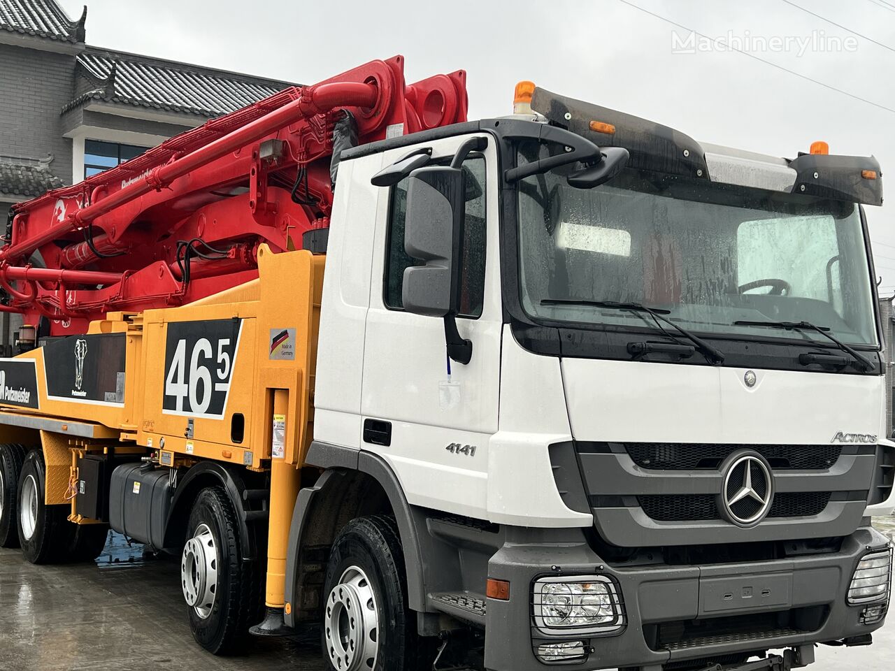 Putzmeister  na šasiji Mercedes-Benz Actros 4141 pumpa za beton