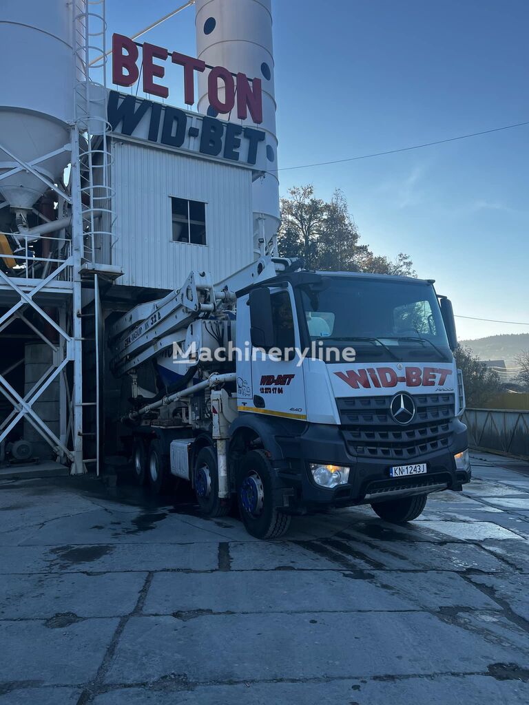 Cifa  on chassis Mercedes-Benz Arocs concrete pump