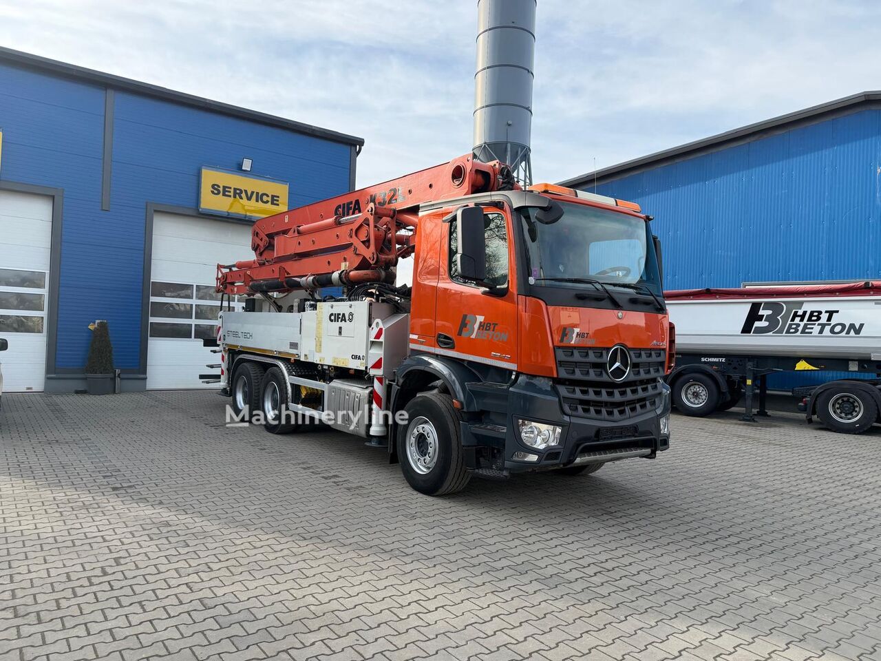 Pompă de beton Cifa 32  pentru şasiu Mercedes-Benz Arocs - Machineryline