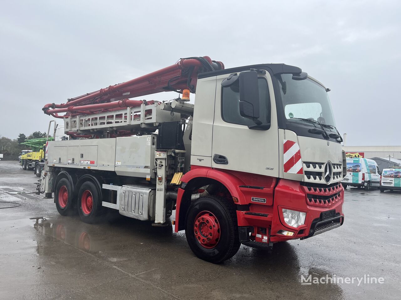 čerpadlo betonu Schwing S28X-P2023  na šasi Mercedes-Benz Arocs 2633 Schwing 28m