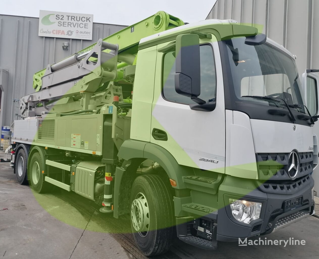 nova Zoomlion ZL 36 X  na šasiji Mercedes-Benz Arocs 2840 pumpa za beton