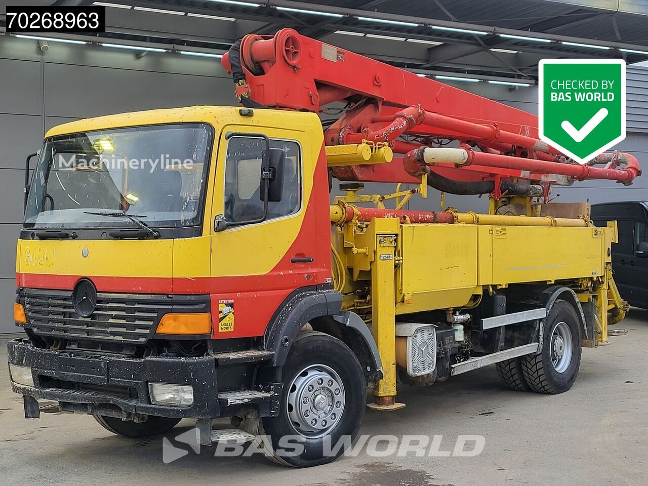 автобетононасос Mercedes-Benz SK 1828 4X2 21mtrs Schwing Pumpe Manual Big-Axle Steelsuspension