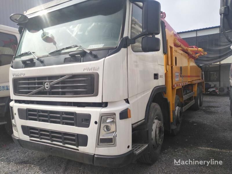 پمپ بتن Putzmeister M42   روی شاسی Volvo FM12