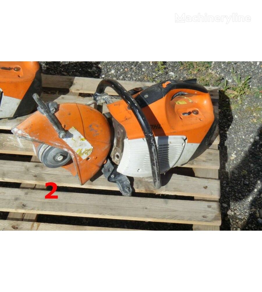 Stihl TS 420 concrete saw