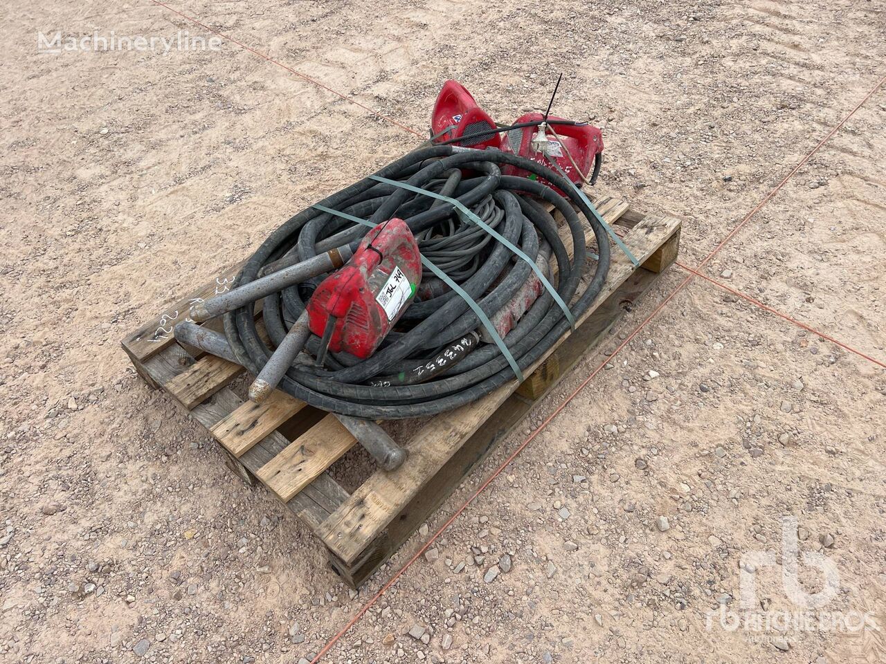 Materiel De Location Rental Equ concrete vibrator