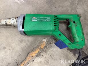 Powertec PT86003 concrete vibrator