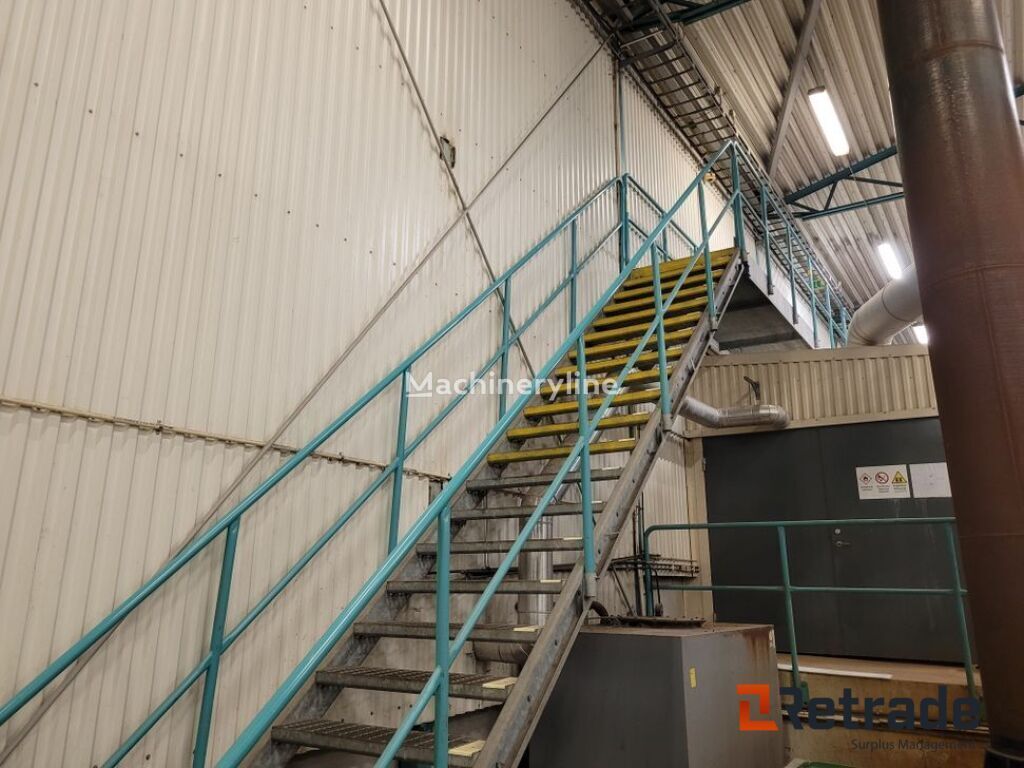 Trappa metalltrappa ca 7,5 m / stairs construction stair