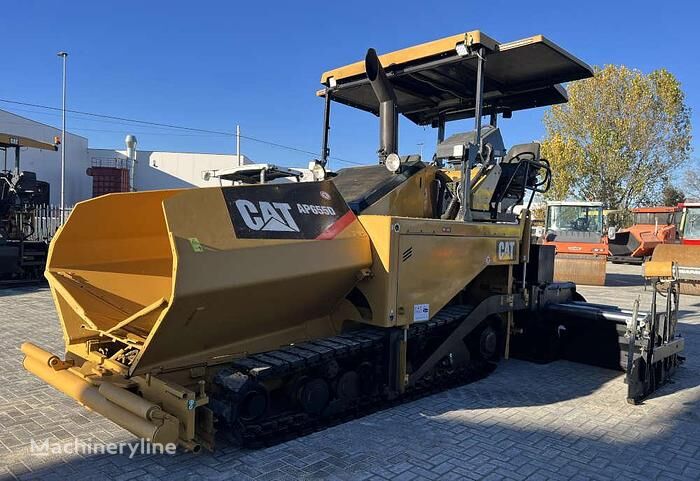 Caterpillar AP 655D crawler asphalt paver