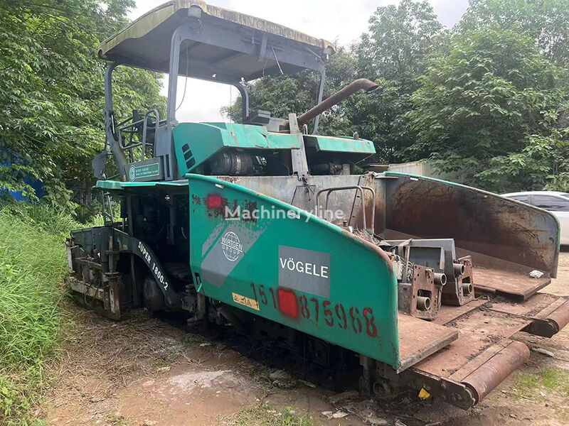 Vögele S1800-2 crawler asphalt paver