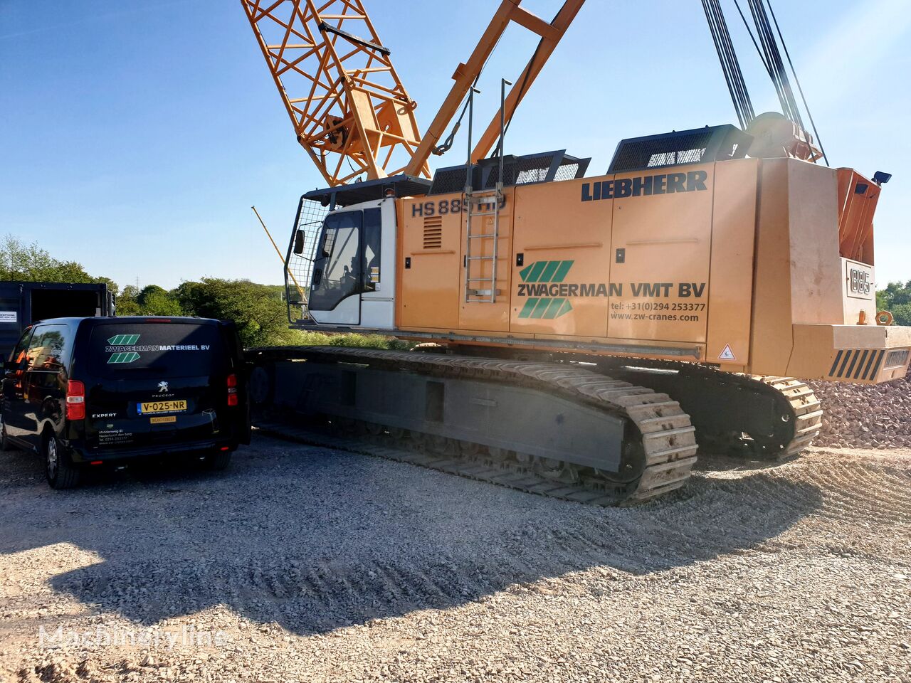 Liebherr HS 885 HD crawler crane