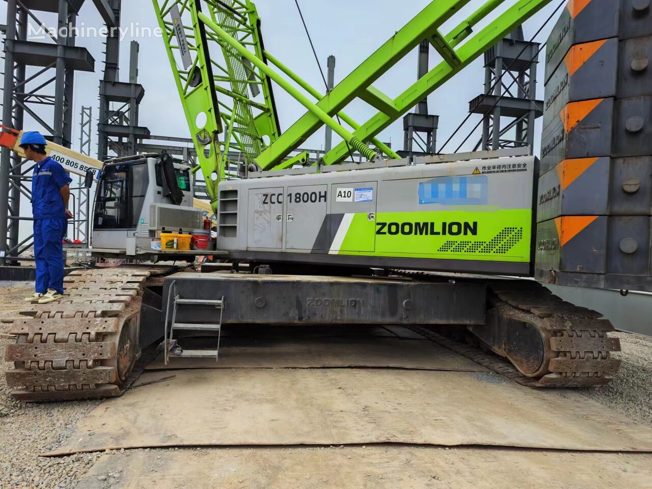 Zoomlion Zoomlion ZCC1800H Crawler Crane 180ton