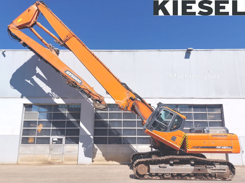 철거전용 굴착기 Doosan DX420LC - Machineryline