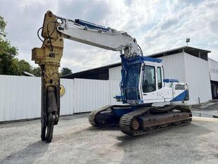 экскаватор для разрушения Liebherr R924B HD-SL  + PINCE A FERRAILLES
