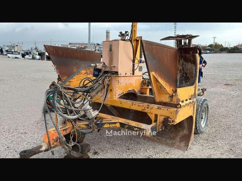 Niveleuse Capilla CRF-2 - Machineryline
