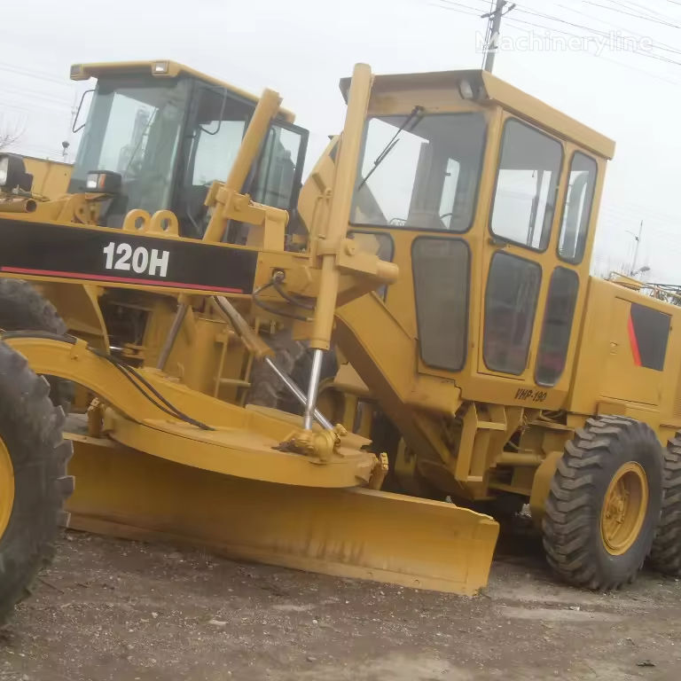 Caterpillar 120H grader