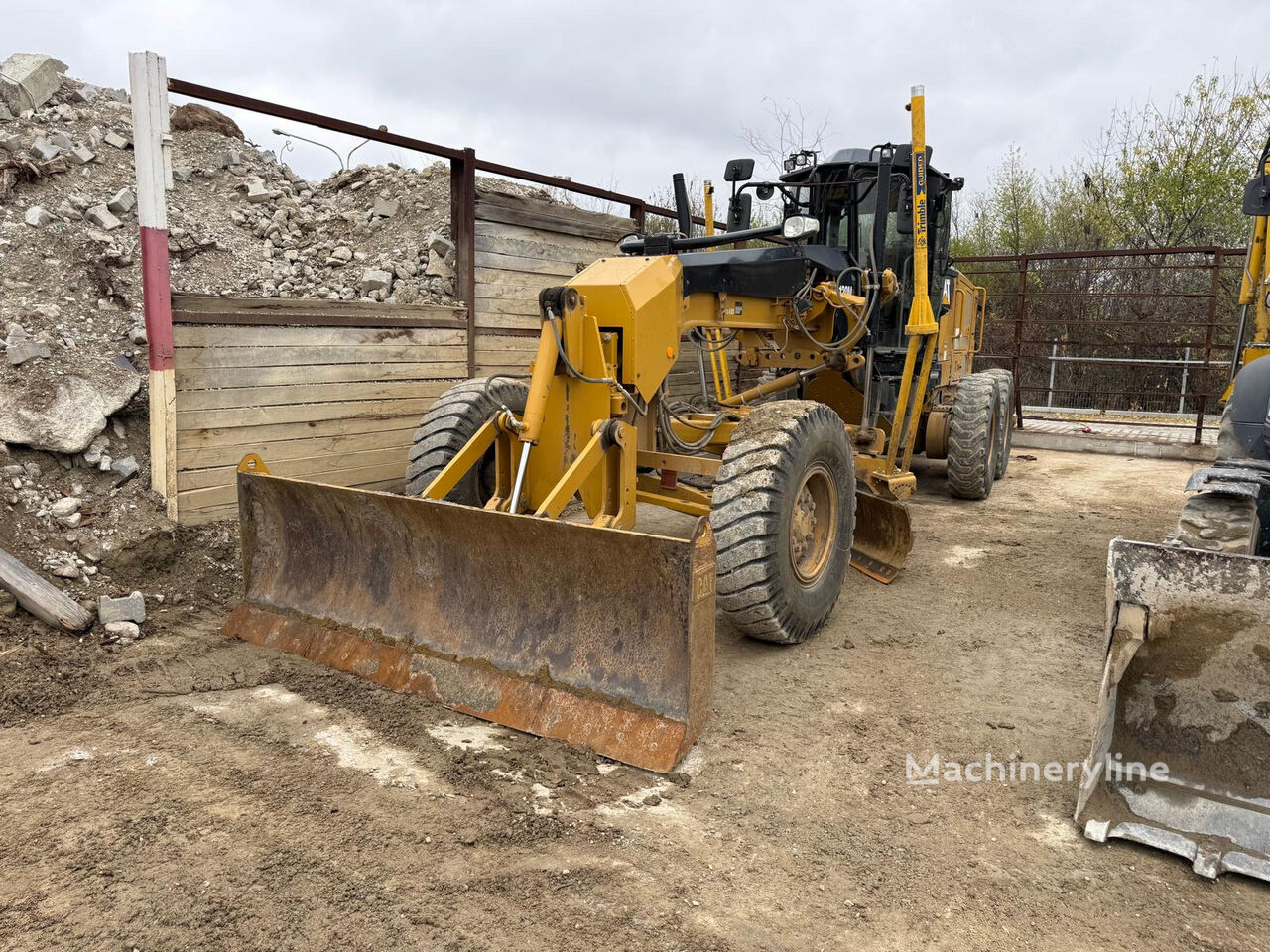Грейдер Caterpillar 120M2 - Machineryline