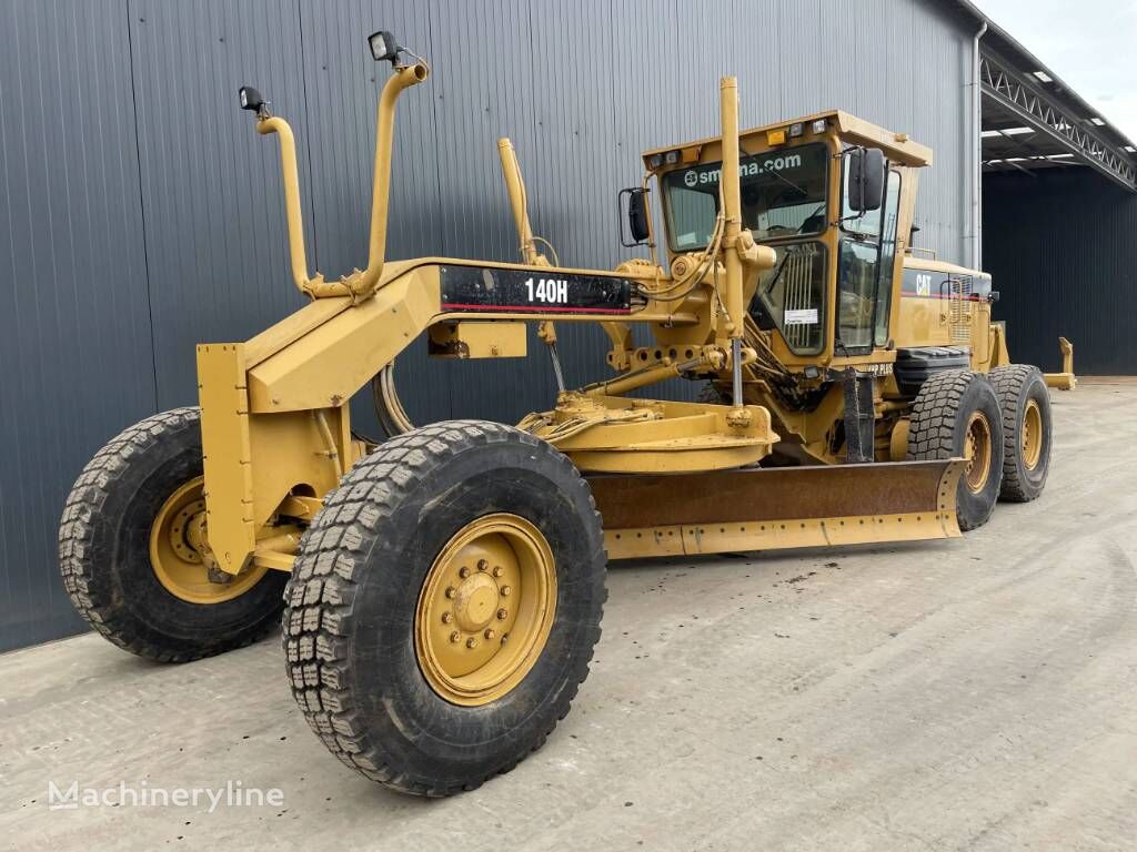 grader Caterpillar 140H