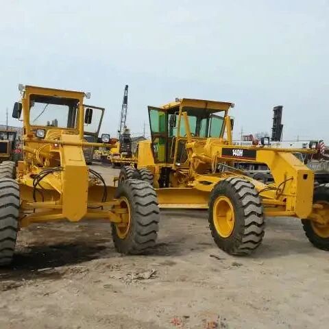 новый грейдер Caterpillar 140H