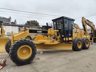 Caterpillar 140H grader