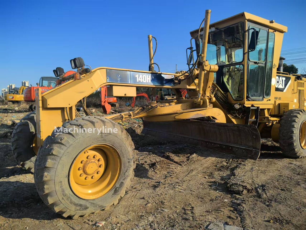 Caterpillar 140H grader