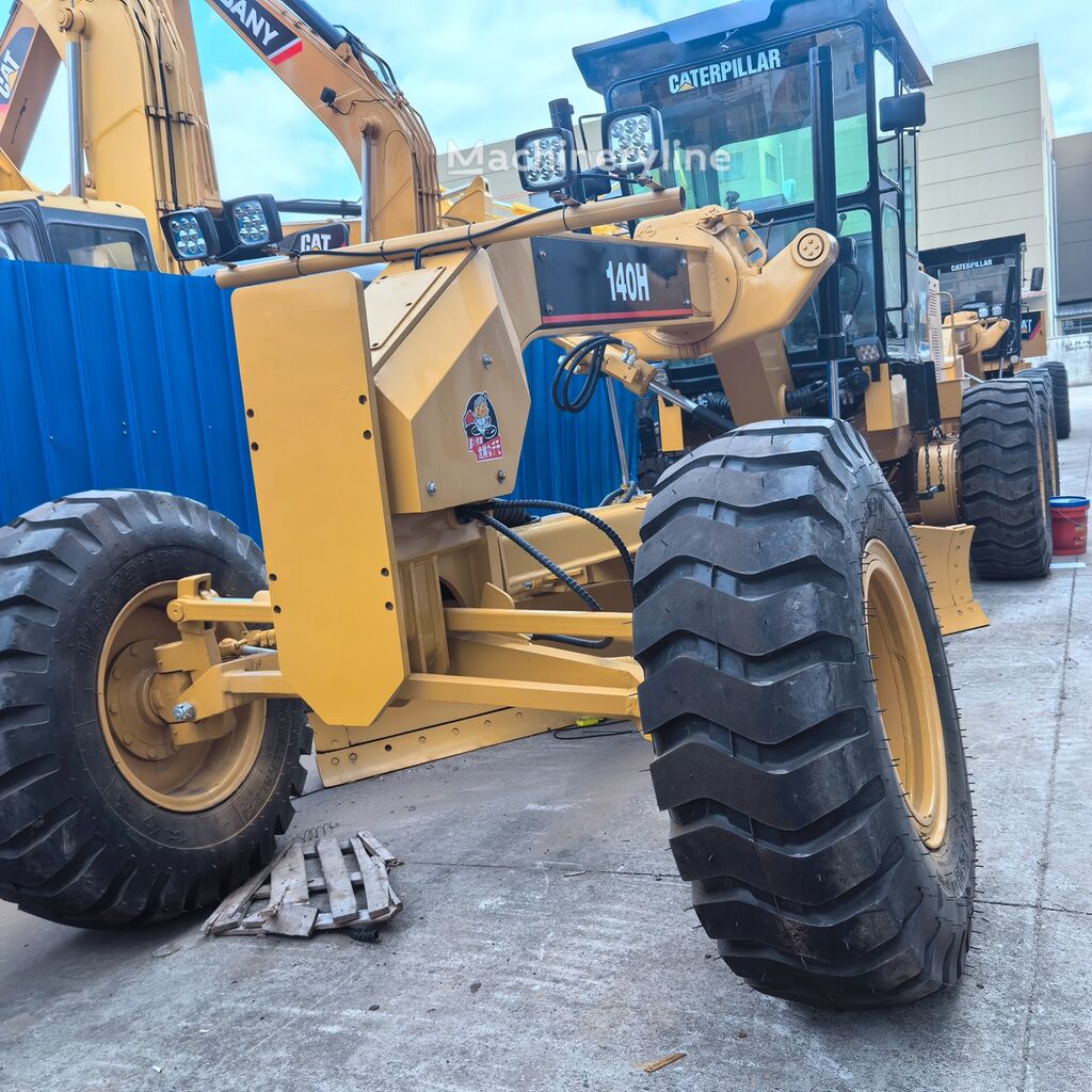 Niveleuse Caterpillar 140H à vendre | Machineryline MA Niveleuse Caterpillar 140H - Machineryline
