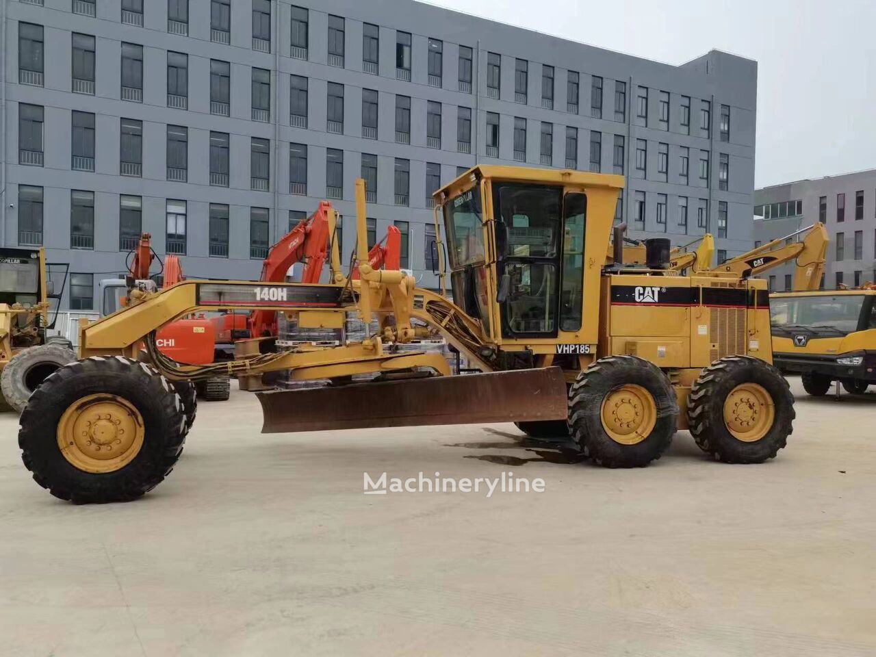 Niveleuse Caterpillar 140H à vendre | Machineryline CI Niveleuse Caterpillar 140H - Machineryline
