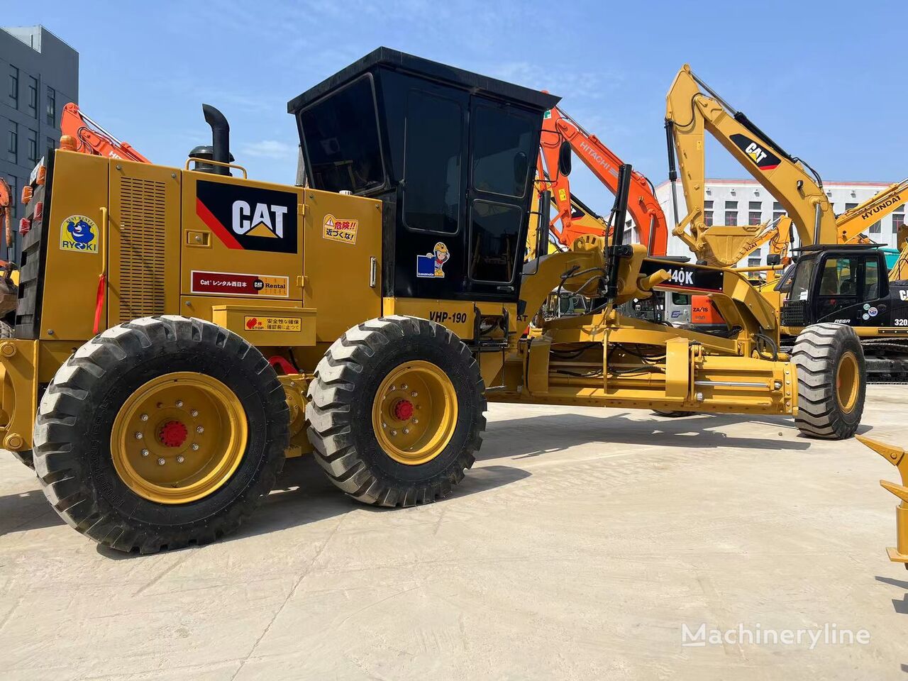 Caterpillar 140K grader