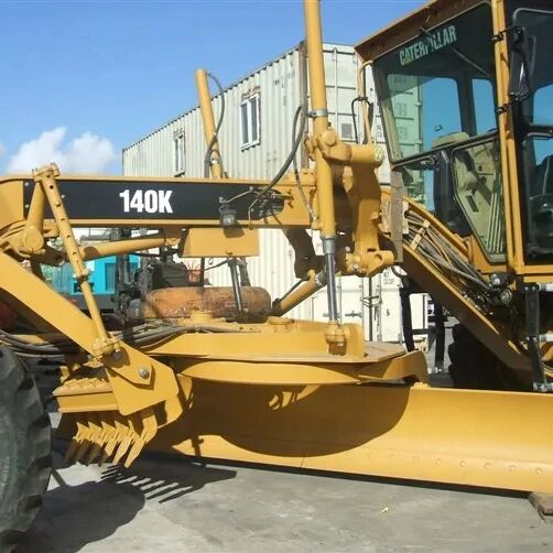 new Caterpillar 140K grader