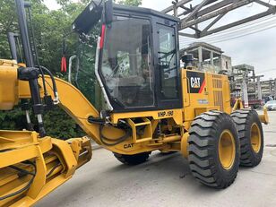 Caterpillar 140K grader