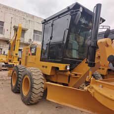 грейдер Caterpillar 140K