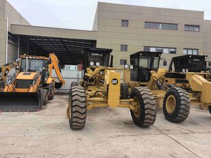 Caterpillar 140K grader