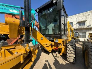 Caterpillar 140K motoniveladora
