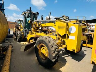 грейдер Caterpillar 140M