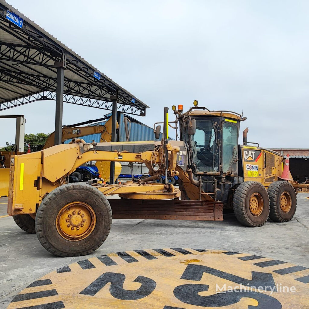 Caterpillar 140M grader