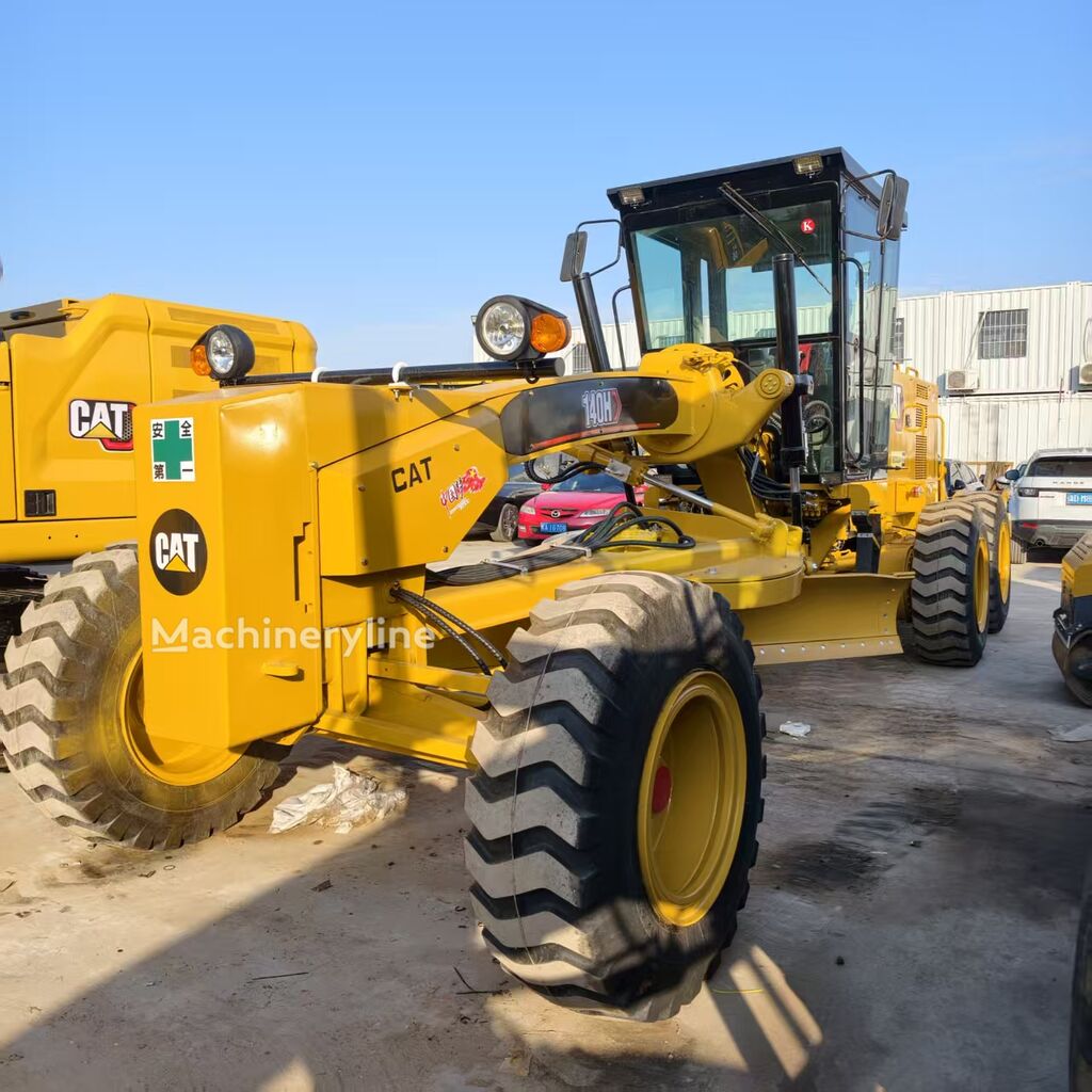 Caterpillar CAT 140H in stock grader - Machineryline
