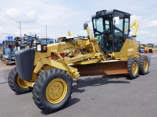 niveleuse Komatsu GD405A-3