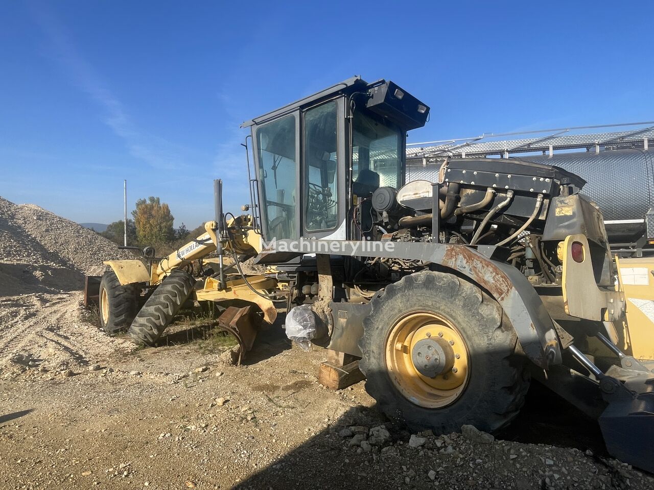 New Holland 156.6 A grader for parts